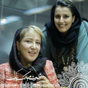 Pantea Bahram Instagram - در محاصره ي عشق   اشكِ ذوق 😭فن پیجای من یه دونه باشن 💖💖💖💖
@davoodbahram45 @roxanabahram @persiangunner @peyman.bahram @mahsankh65 @shiva.ordooi @morvaridkashiyan @sanazkeramatt #nedasheykhzahed #ندا جونِ شیخ زاهد