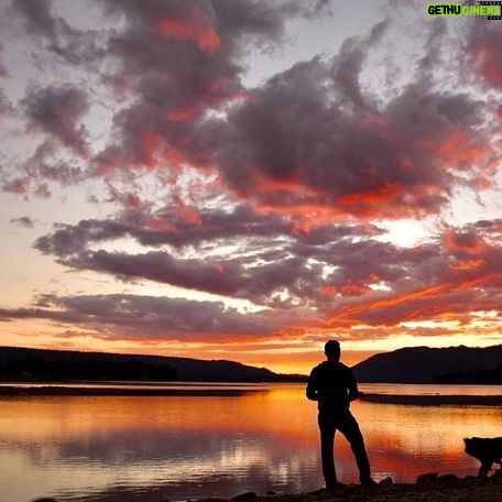 Paola Nuñez Instagram - Hardcore sunsets