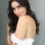 Paola Nuñez Instagram - I can be good too/ puedo ser buena también