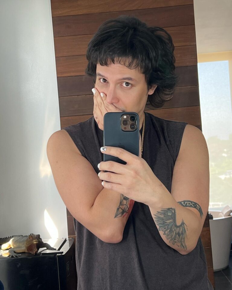 Paolo Ballesteros Instagram - Soooo… i trimmed my hair wtf 🥴😅🤣 goodmorneng 😎