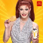 Paolo Ballesteros Instagram - Much malaking Chicken McDo with much malamig na Coke Float? G! Pa-McDelivery na mga dabarkads! @mcdo_ph