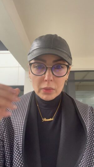 Parastoo Salehi Instagram - ببخشید ویدئوی کامل رو اینجا نذاشتم 
می خواستم فضای یوتوپِ بی فیلتر رو هم تجربه کنم 😉🙈
اینم ویدئوی کامل بازم ببخشید 🌹🙏🏻