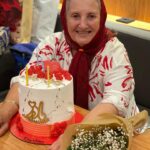 Parastoo Salehi Instagram - تولدت مبارک تمام زندگی من دورت بگردم که به خاطر من تن به غربت دادی، الهی سایه ات تا همیشه بالا سرمون باشه 🙏🏻❤️عاشقتم . مرسی از دوستای قشنگم که اولین تولد مامانم که دور بود از وطن و خانواده اش رو با حضورشون براش دلپذیر کردند و خنده رو به لب هاش آوردن دوستتون دارم یه عالمه❤️😘❤️ جای همه ی عزیزانمون خالی بود🌱 . #پرستوصالحی #پرستو_صالحی #بازیگر #مادر #عشق #ایران #parastoo_salehi #actress #Iran #Tehran ممنون از پاستا پارس برای کیک قشنگش @pastapars @shandiz.istanbul 🙏🏻🌹