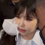 Park Bom Instagram - 봄 공항에서 #parkbom #bompark #2ne1 #ぼム #朴春‎ #بارك_بوم #anhyêuem #أحبك