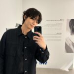 Park Seo-jun Instagram - 어느 덧 8년을 함께 했네요. 촬영을 진행 할 때마다 변함없이 밝게 맞이 해 주시고 응원해 주시고 아껴주셔서 진심으로 감사합니다. 저 역시 앞으로도 ZIOZIA 응원하겠습니다. 시간이 괜찮으시다면 명동에 잠깐 들러주세요 🫶🏻 @ziozia_official
