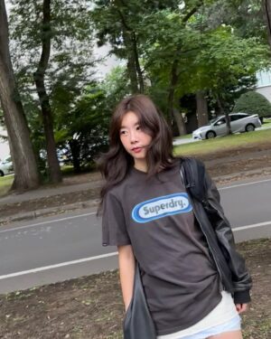 Park So-jin Instagram - 🟤🟫🤎