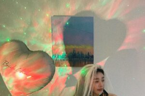 Park So-jin Instagram - BRIDAL SHOWER 👰🏻‍♀️💐🌼🌺🌸
고마워, 사랑해, 나의 소녀들🩶 내게 늘 가장 최고의.
너희는 여전히 사랑스럽고 예쁜. 그러나 내가 제일 예쁜. 
.
.
이혜리 유튜브 채널에. 이것은 우리만의 특별한. 여전히 시끌벅적한.