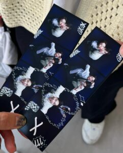 Park So-jin Instagram - 조지넬슨에 절로 굽어지는 허리🪑🤎 언젠가 조지넬슨 업어오리.......................... 그놈의조지넬슨...................🫠