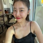 Park So-jin Instagram - Selfie 🐈‍⬛📷☀️♥️ 1. 메인스트릿 엔돌핀 , 2. 인생해산물 엔돌핀 , 3. 햇빛에 구워져 넋나감, 4. 대자연 엔돌핀, 5. 벤쿠버 돌아가는 공항 엔돌핀, 6. 비행 12시간 기름낌, 7. 대자연 다니느라 다크꼈지만 붓기없음.
