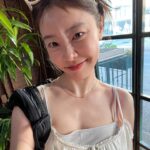 Park So-jin Instagram - Selfie 🐈‍⬛📷☀️♥️ 1. 메인스트릿 엔돌핀 , 2. 인생해산물 엔돌핀 , 3. 햇빛에 구워져 넋나감, 4. 대자연 엔돌핀, 5. 벤쿠버 돌아가는 공항 엔돌핀, 6. 비행 12시간 기름낌, 7. 대자연 다니느라 다크꼈지만 붓기없음.