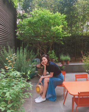 Park Soo-jin Instagram - 단발쑤♡
@abybomhana 
#오랜만#단발#싹뚝#역시#하나쌤#에이바이봄#abybom