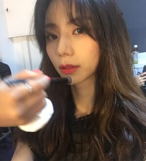 Park Soo-jin Instagram - 샤샤샥♡

#번개손#선미원장님#에이바이봄