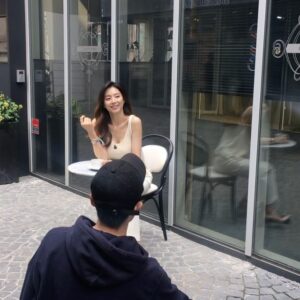 Park Soo-jin Instagram - 까딱까딱♡