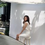 Park Soo-jin Instagram - 햇살 좋닷♡ #연희동#화보#오랜만