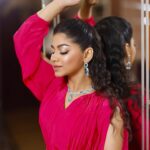 Parsa Evana Instagram - “This is your yearly reminder that fairies are real.” MUA- @zahidkhanbridalmakeover Jewelery- @javer.byarohye11