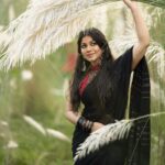 Parsa Evana Instagram - শরতের শেষ থেকে বসন্ত পুরোটা ভেবে তোমাকে কেটে যাবে…..