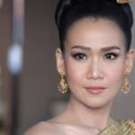 Patcharasri Benjamas Instagram - สุขสันต์วันสงกรานต์ แต่งชุดไทยแบบไม่มีวันลืม แต่งหน้าจึ้งๆ @nongchat ❤️