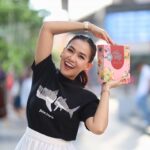Patcharasri Benjamas Instagram - ได้ของขวัญกันรึยัง? 😍🧑‍🎄🌈❤️ โปรตีน 8 รสชาติในกล่องของขวัญน่ารัก จัดไป! @superyouthailand