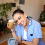 Patcharasri Benjamas Instagram - ยิ้มวันละนิดจิตแจ่มใส 😁