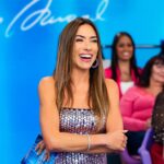 Patrícia Abravanel Instagram - Chegamos pra levar alegria e diversão pra você e sua família!!! #ProgramaSilvioSantos 📸 @gabrielcardosofoto