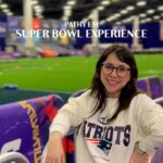 Patrícia dos Reis Instagram - Migos, hoje eu vivi uma experiência surreal na vida de qualquer fã de esporte com a @visa_br e a @jeskagrecco e esse reels pode provar! Hoje rolou o Super Bowl Experience que é um evento que a NFL produz que nada mais é do que um mega encontro entre fãs, marcas, jogadores e time. Ou seja, simplesmente perfeito! E eu claro que eu não ia deixar de mostrar tudo pra vocês, né? Consulte Termos e Condições em www.visa.com.br/viajecomvisa ​ #publi #ViajeComVisaInfinte