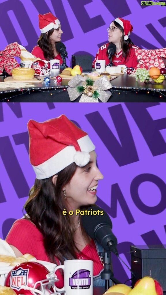 Patrícia dos Reis Instagram - AMIGO SECRETO DA NFL!! COMENTA aí o que VOCÊ quer de presente de Natal para seu time do coração 🎄 Via: VEVITO MORNING SHOW (YouTube/Spotify) #nfl #futebolamericano #nflbrasil #football #endzonebrasil