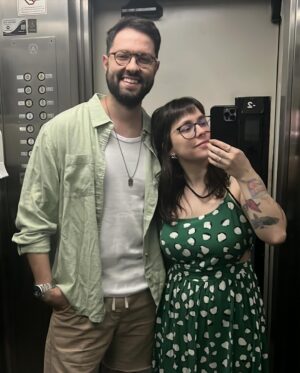 Patrícia dos Reis Instagram - Hoje é aniversário do cara mais legal do mundo vulgo moreno @uptothales 🎂🎈🎉 

Parabéns amor! Que seja um novo ciclo repleto de coisas boas pois você é um cara f*da e merece tudo de melhor sempre!!! 🥰😍

Obrigada por compartilhar sua vida comigo, te amo ❤️