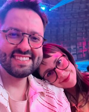 Patrícia dos Reis Instagram - Hoje é aniversário do cara mais legal do mundo vulgo moreno @uptothales 🎂🎈🎉 

Parabéns amor! Que seja um novo ciclo repleto de coisas boas pois você é um cara f*da e merece tudo de melhor sempre!!! 🥰😍

Obrigada por compartilhar sua vida comigo, te amo ❤️