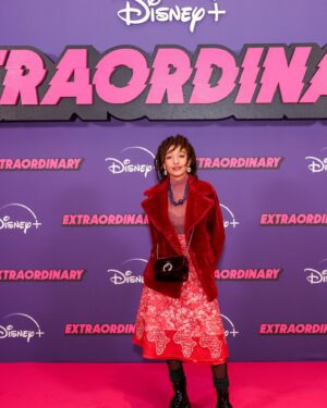 Patricia Allison Instagram - ✨EXTRAORDINARY ✨is out now on @disneyplus if you haven’t already been laughing ur socks off from the enjoyment. Brilliant writing, wikidly talented cast, made me feel super welcome in my short but premium time on set. Some stills to follow… 

#extraordinary #matchingthecurtains2theCarpet 
#noOneremindedmenottowearRed