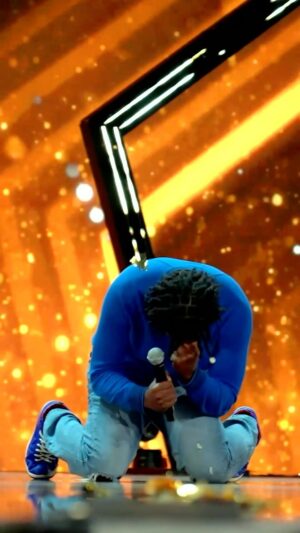 Patricia Stratigeas Instagram - @sterlingsjokes had us laughing - and pulled at our heartstrings - during his one of a kind audition that won @trishstratuscom’s Golden Buzzer 🌟 Tap the link in our bio to watch what led to this moment! 

#CanadasGotTalent #TheMillionDollarSeason (Thanks to @rogers) Tuesdays at 8/7c on @city_tv or stream it on Citytv .