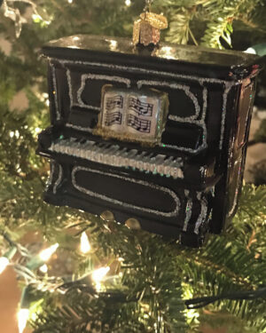 Paul McCartney Instagram - Have yourself a jolly little Christmas - Paul 🎄