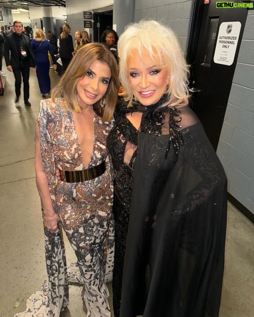 Paula Abdul Instagram - More from the #CMAawards @cma ✨🤠