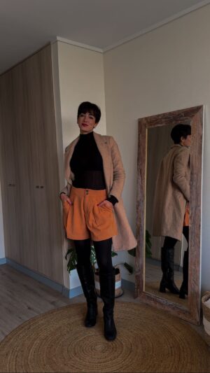 Paula Bolatti Instagram - #PauliiLooks el otoño me ponen romántica 🎵🧡