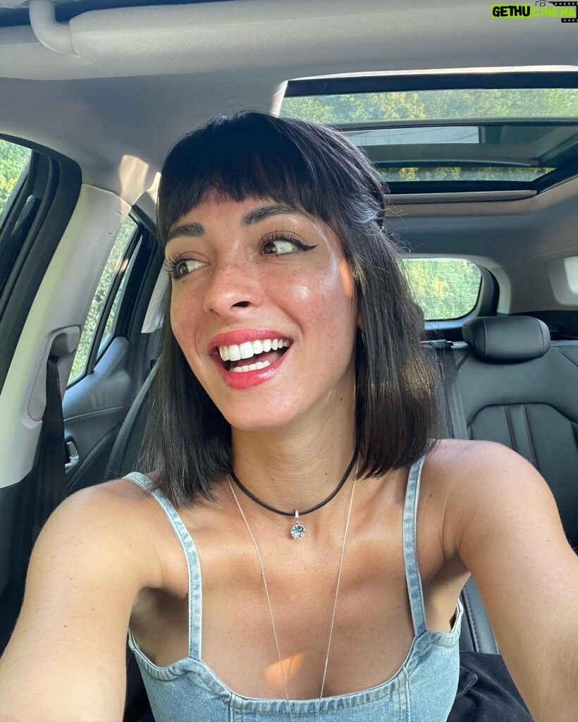 Paula Bolatti Instagram - En el mes de la sonrisa quiero hacer una mención especial a los creadores de este perfeccionamiento dental @bocaclinica 🤩🦷🪥