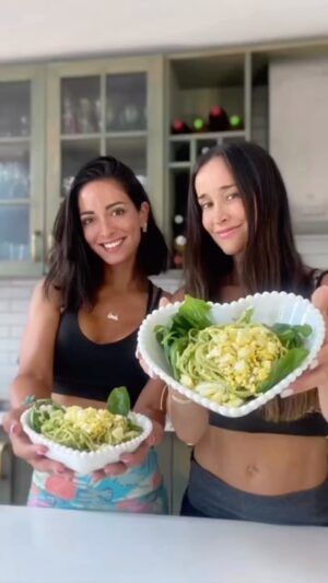 Paula Bolatti Instagram - Pasta fría que preparamos con @pauliibolatti ❤️ con palta, rúcula y huevo duro. Simple, rápido y exquisito #pasta #palta #recetafacil #recetarapida