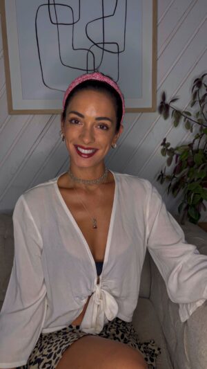 Paula Bolatti Instagram - Descubriendo los productos de @esika.oficial ❤️ #RegalosQueEnamoran
.
1) Máscara de Pestaña Mega Full Size.
2) Labial Color Duo Tatto
3) Perfume Vibranza
.
#Publicidad #Paidpartnership

*Evaluación in vivo del crecimiento de las pestañas por análisis de imágenes vs placebo. Lab. Kosmoscience (Brasil, 2019)
*Prueba sensorial de duración a 36 horas. Laboratorio Sinapsis, Colombia (2022).
NSOC03233-20CO, NSOC04908-21CO Y NSOC04909-21CO, NSOC80200-17CO