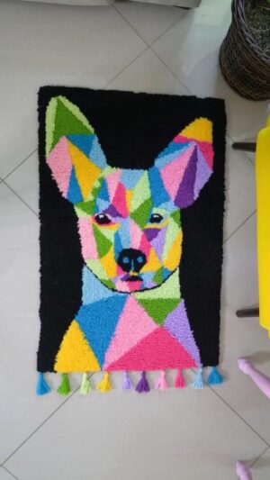 Paula Stephânia Instagram - Eternizei minha cachorrinha em um tapete! Paçoca vai ser lembrada por várias gerações e representa algo que os cachorros são especialistas: colorir nossa vida! #art #diy #doglovers