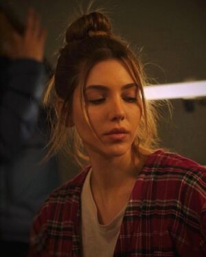 Pelin Uluksar Instagram - BBCS dumpyy 3 🌹
*Yeni bölümü ilk fotoğraftaki gibi bekliyorum 🐆