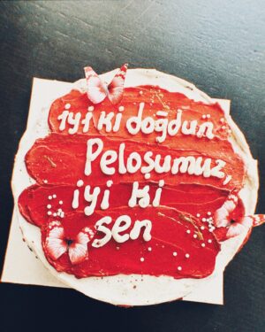 Pelin Uluksar Instagram - 👩🏻‍🤝‍👩🏼♥️🎂