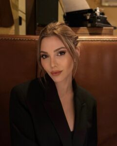 Pelin Uluksar Instagram - p.o.v. 🌹