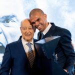 Pepe Instagram - Presidente, um caminho longo de amor ao clube, de liderança e de entrega. Um líder que levou o nome do nosso clube além fronteiras, num percurso de vitórias sem igual. Acreditou no meu trabalho quando eu era um jovem de 21 anos…E com igual confiança recebeu-me no meu regresso ao Dragão, com 36 anos. Eterna honra,orgulho e gratidão por tudo o que partilhamos e por tudo o que deu ao Nosso Porto. Aproveito ainda para desejar ao Presidente André Villas-Boas e à sua equipa muitos êxitos e grandes conquistas! Viva o Porto, Viva o FC PORTO!