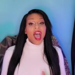 Peppermint Instagram - Dropping right now! #peptalks show me your Skin! All about springtime skin care with @Sirdermsalot over on my patreon! Link in Bio babes. Stop playing #MissPeppermint #launch #Peptalks #Skincare