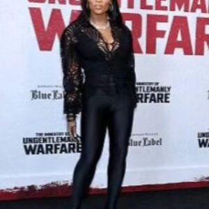 Peppermint Instagram - Black carpet madness. #UngentlemanlyWarfare 
Ladylike loveliness