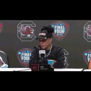 Peppermint Instagram - Reposted from @athleteally At a time when all eyes are on @ncaa @marchmadnesswbb, @gamecockwbb coach Dawn Staley said loud and clear: Trans women belong in women’s sports. 🏳️‍⚧️

Thank you to @linzsports from @powerplays.news for capturing this incredible response to @outkickthecoverage’s misinformed questioning. 

#marchmadness #finalfour