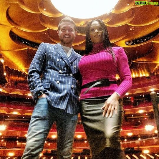 Peppermint Instagram - Had a great time catching 💔🍷🔪☠️ Romeo and Juliet at the @metopera last night with my pal, and original Alliance member @pilot_pete . The cast was amazing the voices absolutely stellar. Peter is such a gentleman. Awesome night!