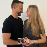 Petra Kvitová Instagram - On the first day of 2024 I wanted to wish you a happy new year and share the exciting news that Jiri and I will be welcoming a baby into our family this summer! 👼 Přejeme Vám vše nejlepší do nového roku a zároveň se s Vámi chceme podělit o skvělou novinku :) V létě očekaváme miminko 🤰