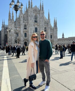 Petra Kvitová Instagram - Warming up for the @slaviapraha game with some sightseeing in beautiful Milano ❤️🇮🇹