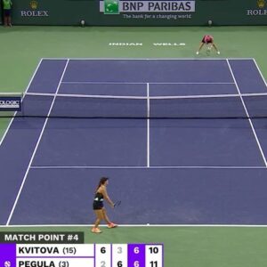 Petra Kvitová Instagram - That fourth match point save 😳

INCREDIBLE fighting spirit from @petra.kvitova 🙌

Through to the last eight in #TennisParadise!