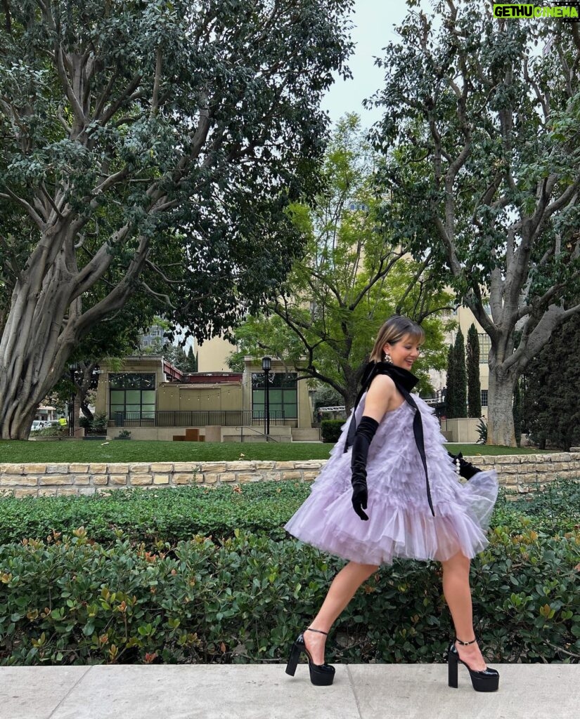 Peyton Elizabeth Lee Instagram - 💜