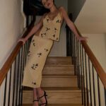 Phoebe Tonkin Instagram - @emmajademorrison @shushu__tong @voguemagazine 🌼🌼🌼